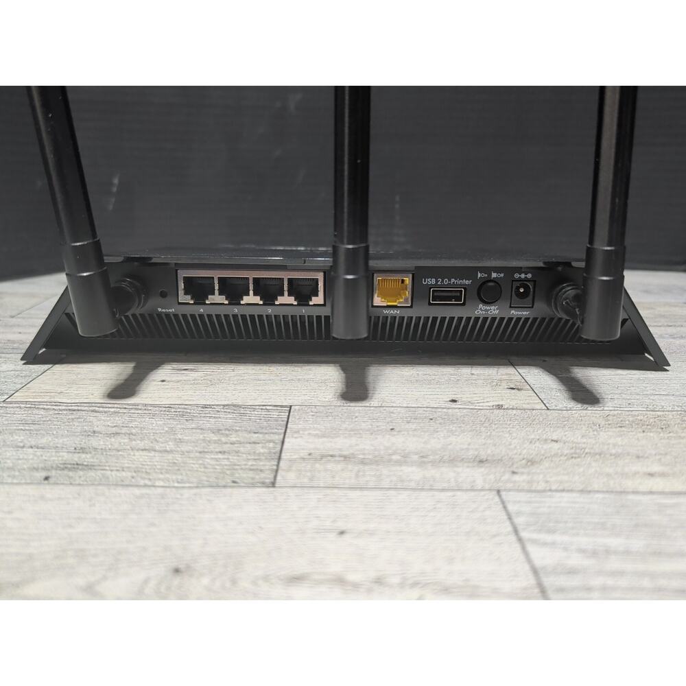 NETGEAR R6400 AC1750 Smart WiFi Router Wireless Router With Power Cord - Picture 8 of 12